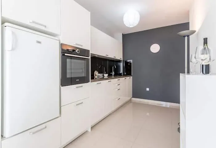 Sagitta Apartment
